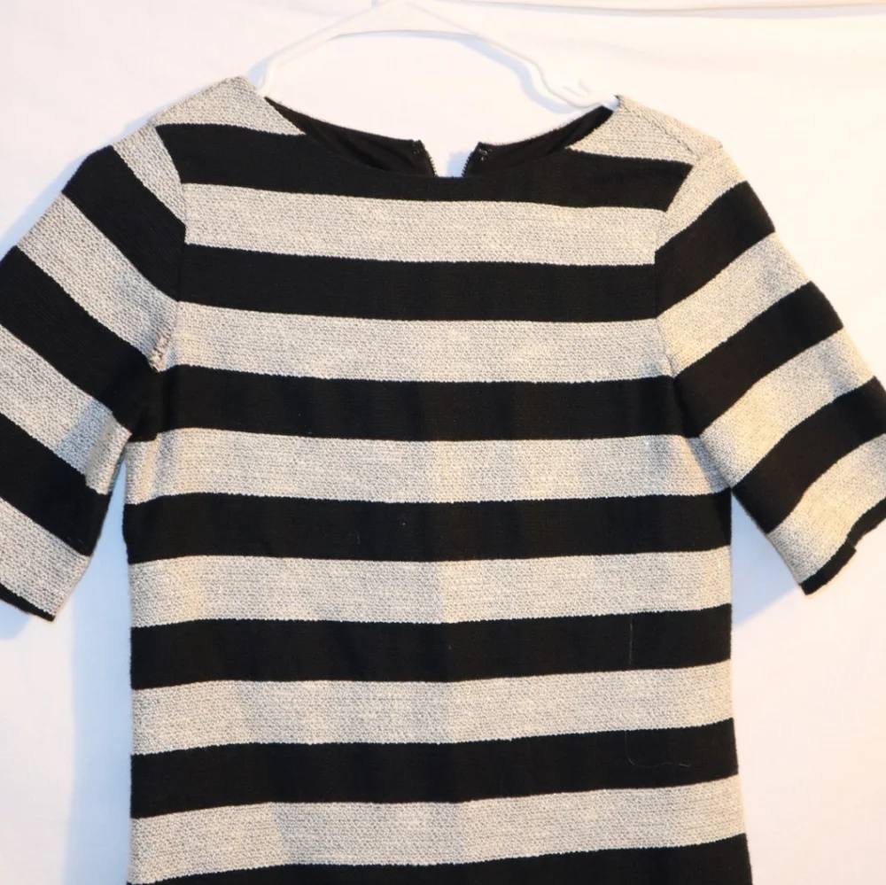 Alice & Olivia Mini Dress Black White Stripes Size 0 - Picture 9 of 13